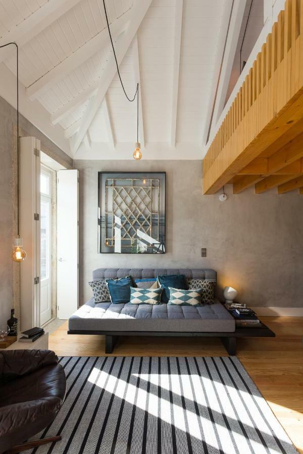Gold & Grey Loft Almada Apartment Porto Bagian luar foto