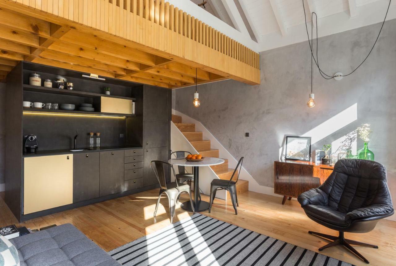 Gold & Grey Loft Almada Apartment Porto Bagian luar foto
