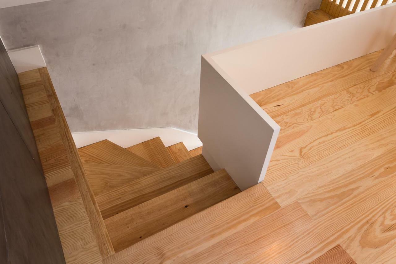 Gold & Grey Loft Almada Apartment Porto Bagian luar foto