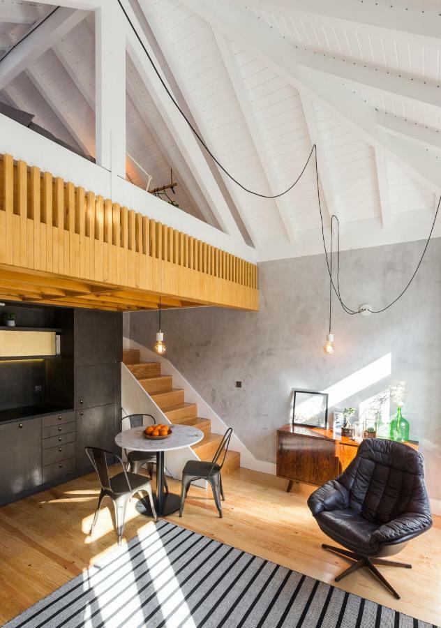 Gold & Grey Loft Almada Apartment Porto Bagian luar foto